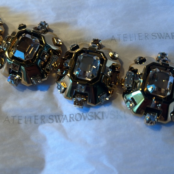 Lanvin Atelier Swarovski Gold Bracelet. - Picture 12 of 16